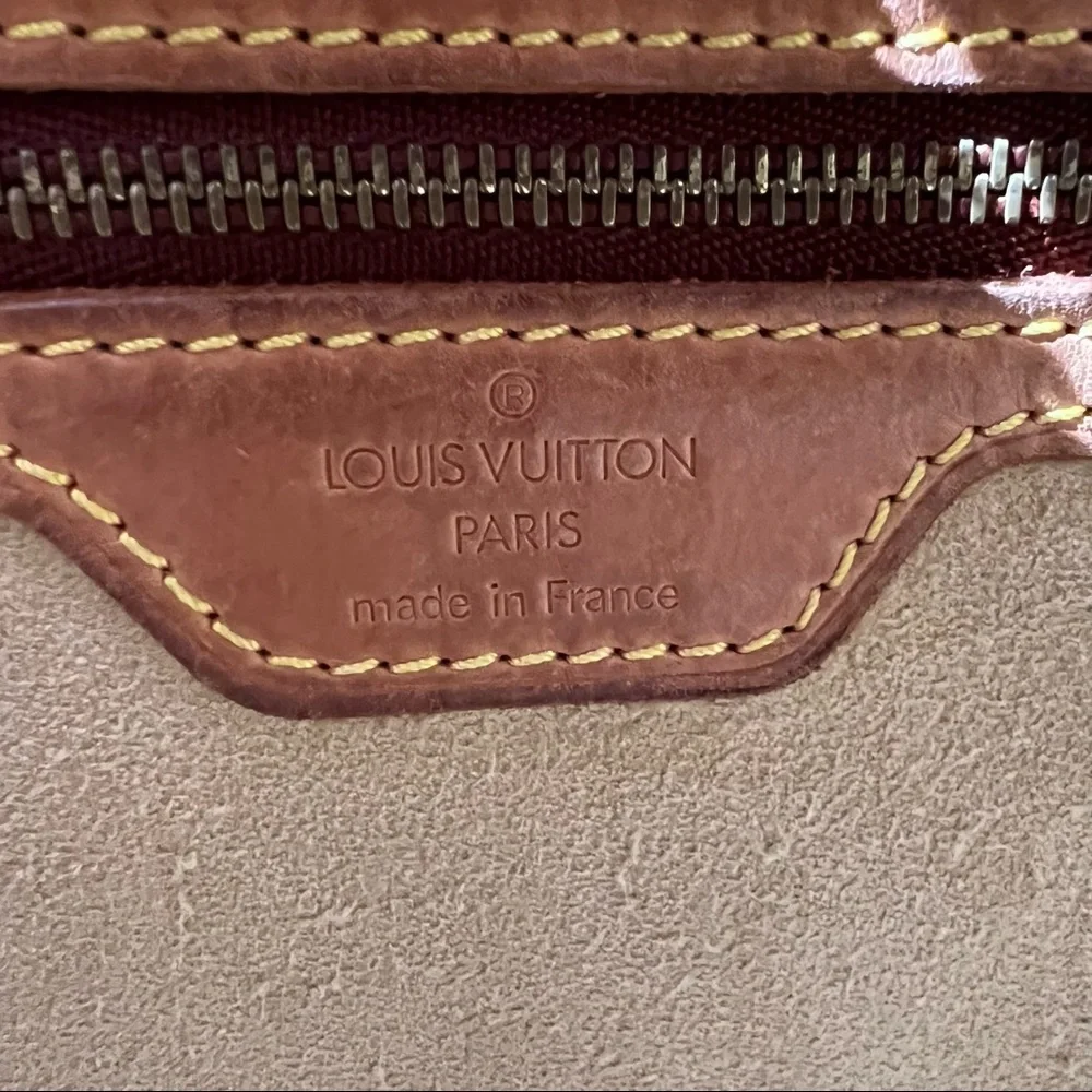 Vintage Louis Vuitton Looping GM Hobo Bag - Picture 7 of 15